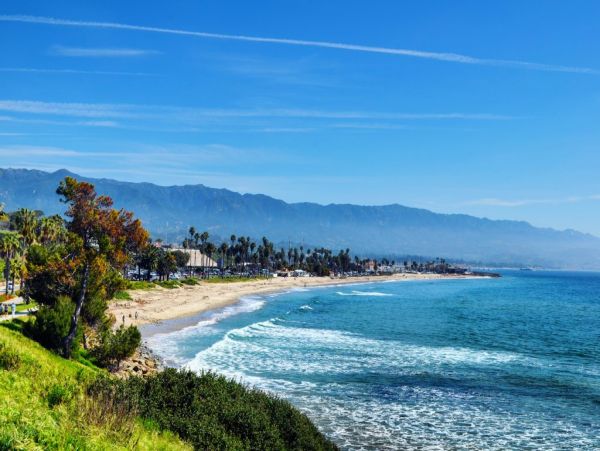 Beautiful 3 Bedroom Home in Santa Barbara Sleeps 6