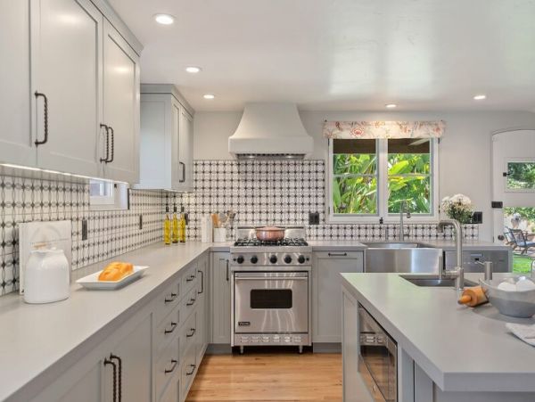 Santa Barbara Vacation Home Three Bedroom