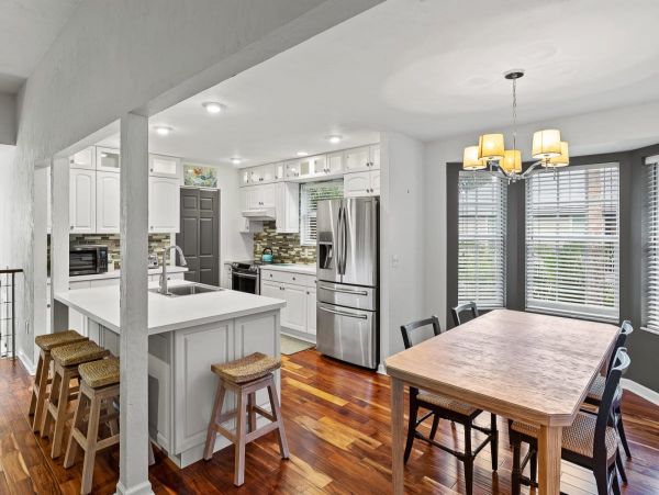Sanibel Modern Beauty