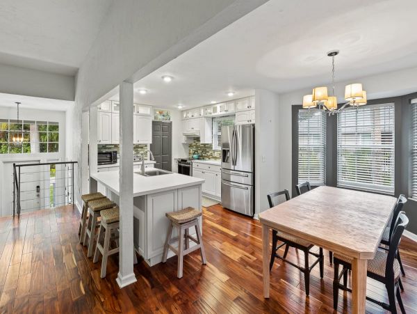 Sanibel Modern Beauty