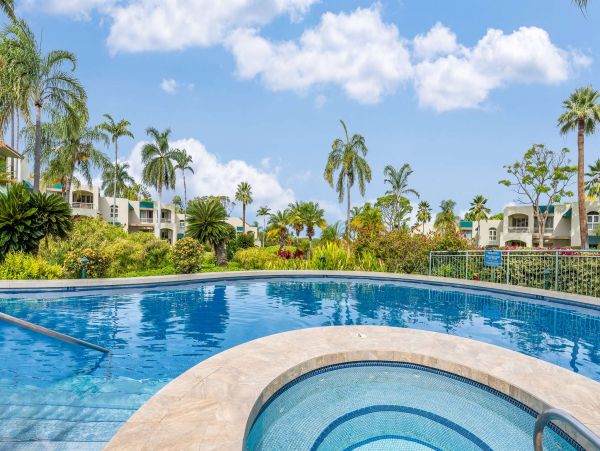 Ocean Views Vacation Condo in Kihei Two Bedroom