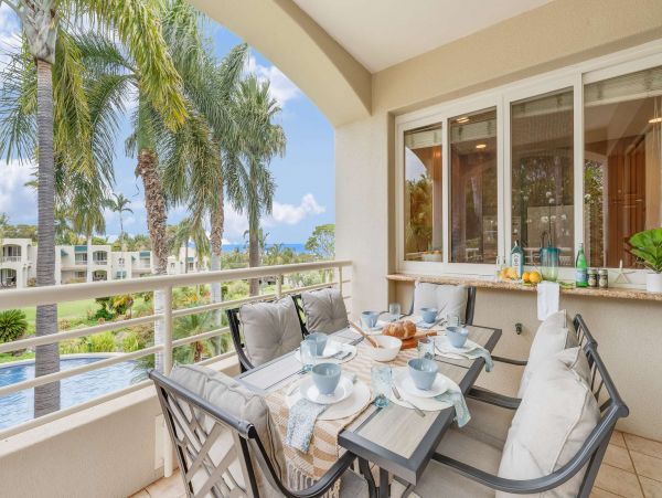 Ocean Views Vacation Condo in Kihei Two Bedroom