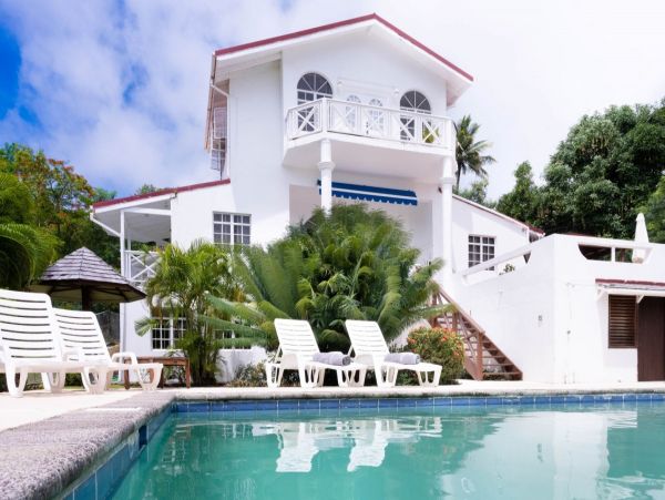 Beautiful Beach Villa in St. Lucia with Private Pool
