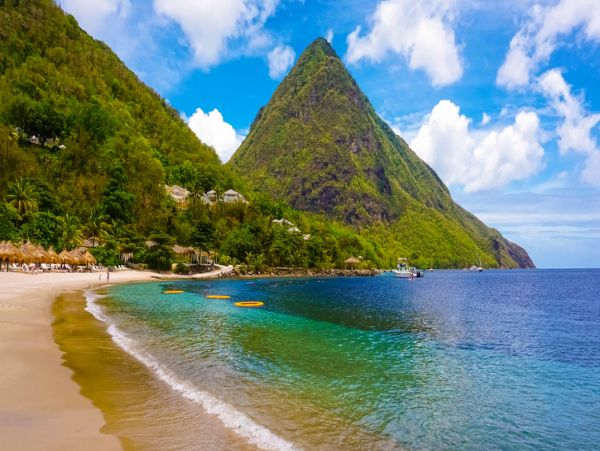 Beautiful Beach Villa in St. Lucia with Private Pool