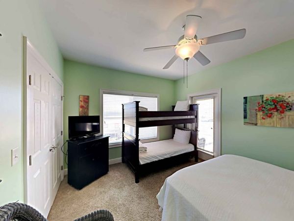Walk to Beach 10 Bedroom Vacation Home in Gulf Shores