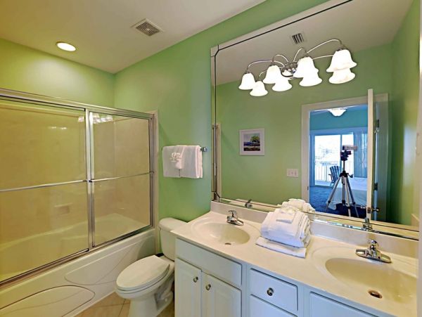 Walk to Beach 10 Bedroom Vacation Home in Gulf Shores