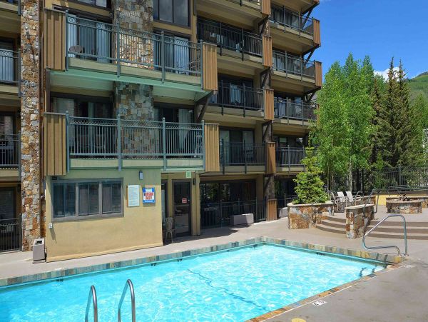 Mountain Views Vail Vacation Condo Four Bedroom