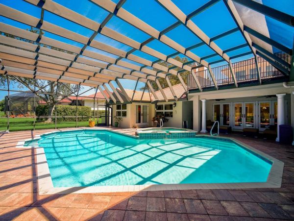 Sarasota Luxury Vacation Home Five Bedroom
