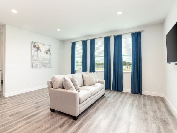 Stunning Vacation Home with Private Pool  14-Bed Orlando Luxury Rental Near Disney