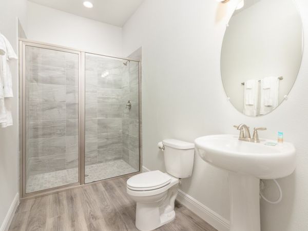 Stunning Vacation Home with Private Pool  14-Bed Orlando Luxury Rental Near Disney