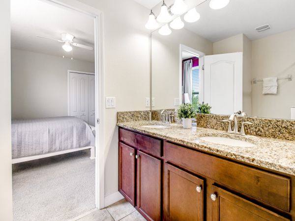 Orlando Home 1026743