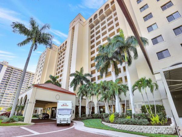 Marco Island Condo 1026757