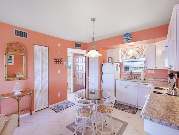 Marco Island Condo 1026761