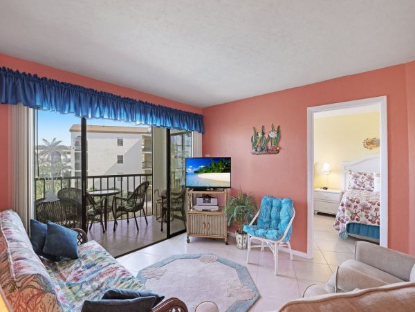Marco Island Condo 1026761