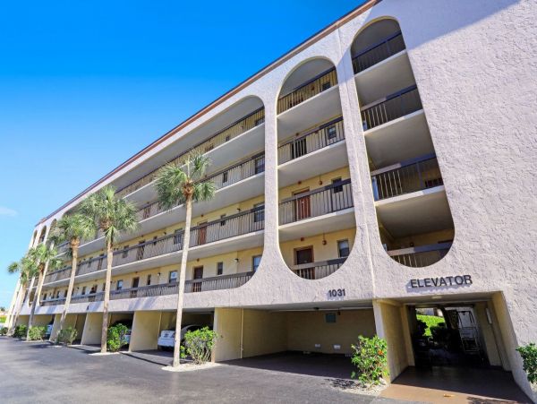 Marco Island Condo 1026761