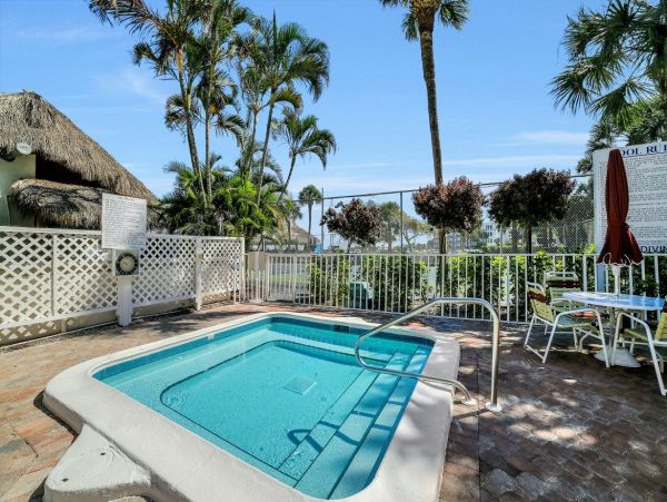 Marco Island Condo 1026761