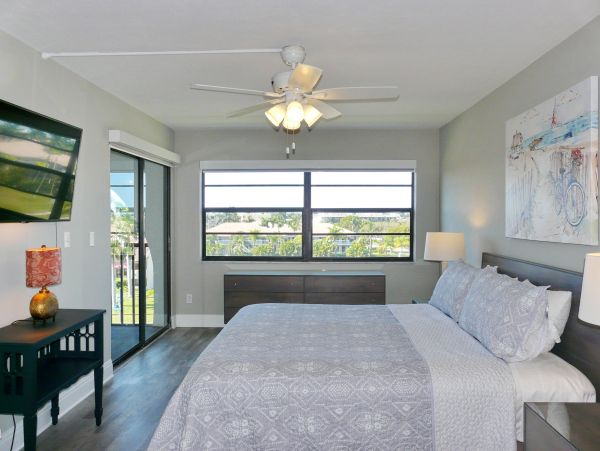 Marco Island Condo 1026763