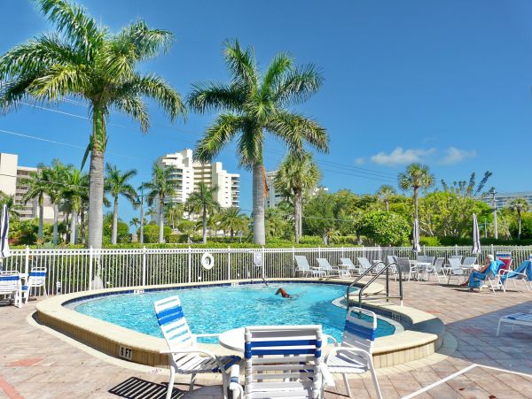Marco Island Condo 1026764