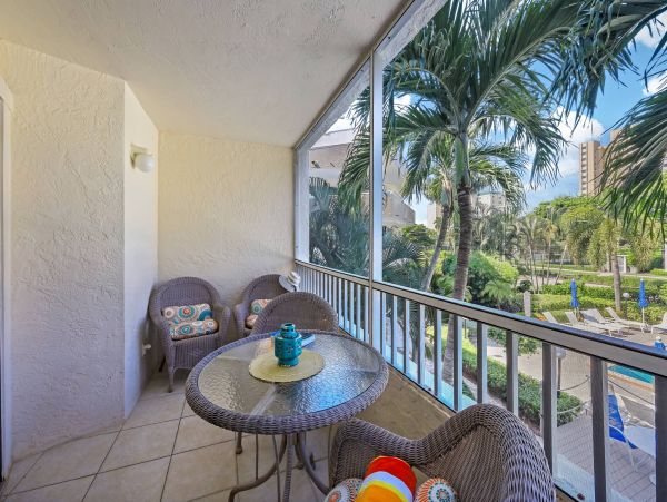 2nd Floor Vacation Condo in Marco Island