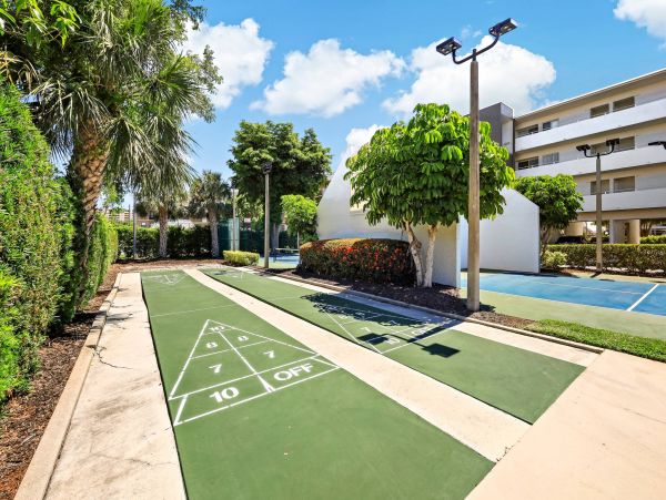 2nd Floor Vacation Condo in Marco Island