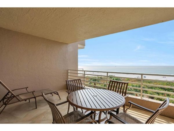 Marco Island Vacation Condo Gulf Views Sleeps Five Guests