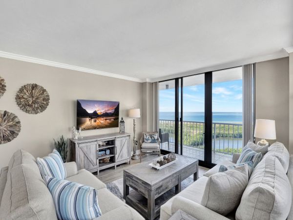 Marco Island Vacation Rental | Luxury Marco Island Beachfront Condo with Dual Views