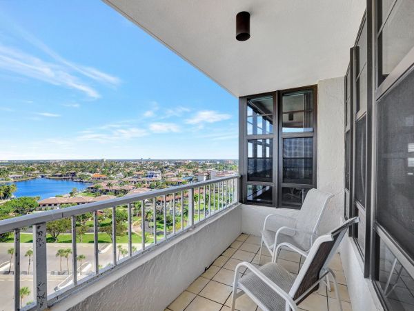 Marco Island Vacation Rental | Luxury Marco Island Beachfront Condo with Dual Views