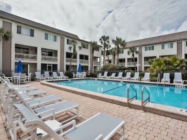 Oceanfront Vacation Townhouse in St. Augustine 10 Guests