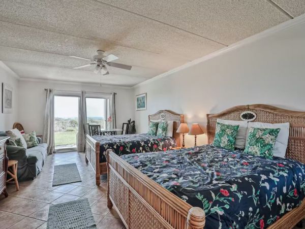 Oceanfront Vacation Townhouse in St. Augustine 10 Guests