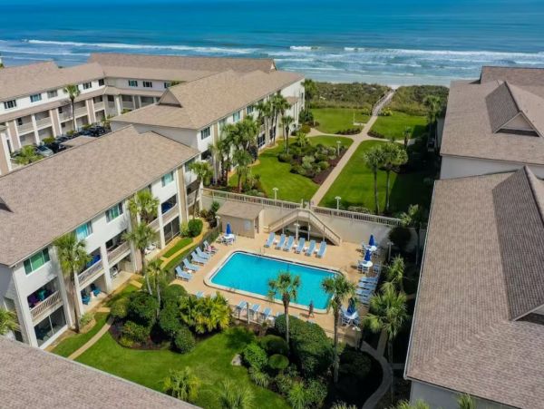 Oceanfront Vacation Townhouse in St. Augustine 10 Guests