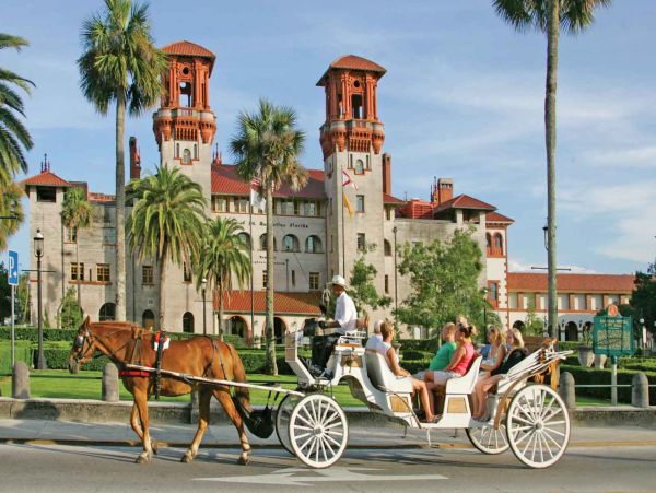 Oceanfront Vacation Townhouse in St. Augustine 10 Guests