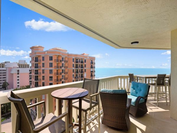 Marco Island Condo 1026774