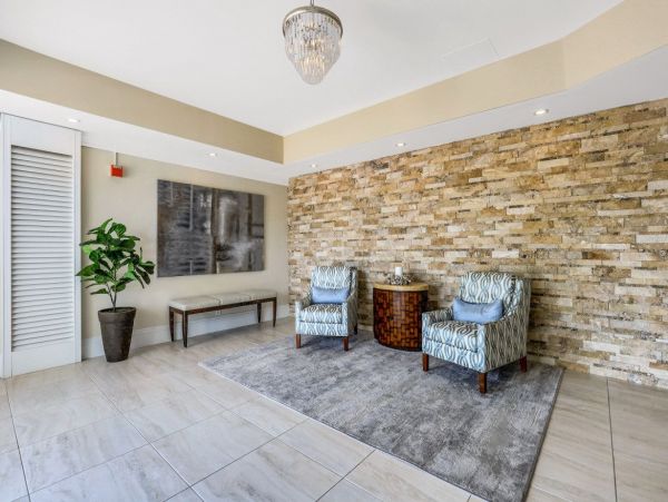 Marco Island Condo 1026775