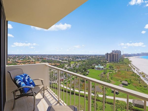 Marco Island Condo 1026777