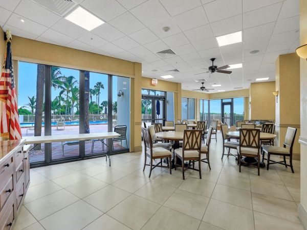 Marco Island Condo 1026777