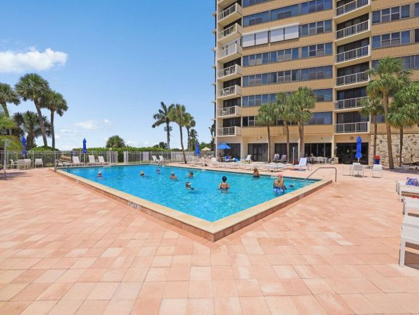 Marco Island Condo 1026777