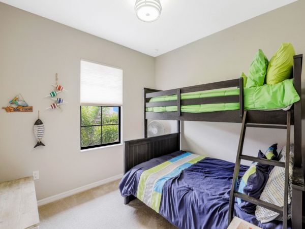 Naples Condo 1026778