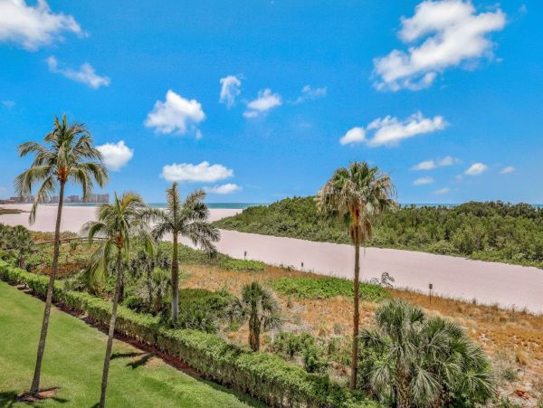 Marco Island Condo 1026779