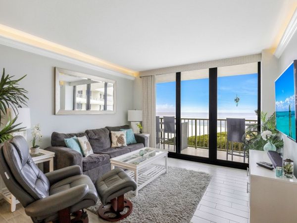 Marco Island Condo 1026781