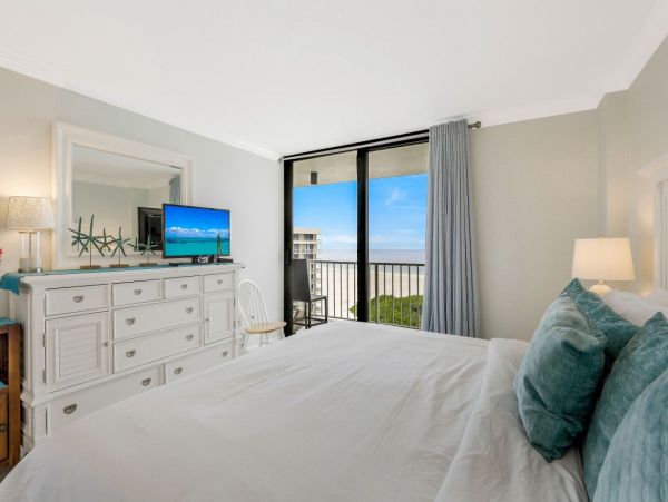 Marco Island Condo 1026781