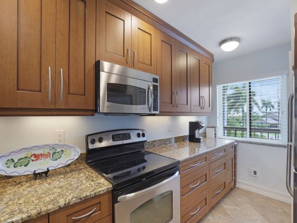 Marco Island Condo 1026782