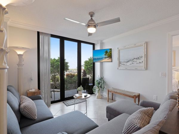 Marco Island Condo 1026783