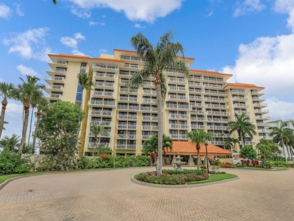 Marco Island Condo 1026783