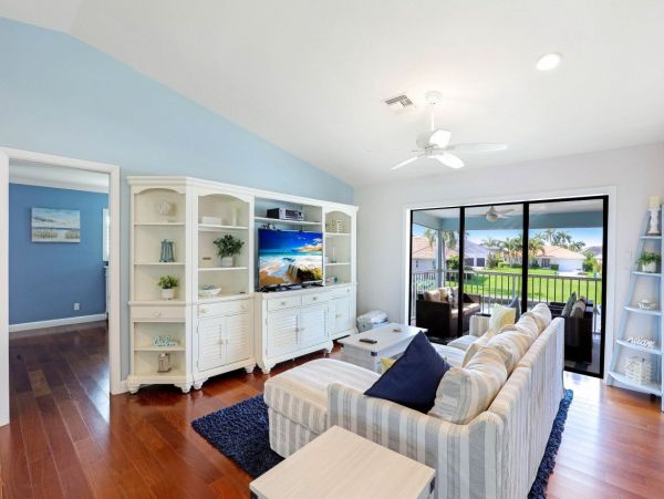 Three Bedroom Home with Canal View & Dock
