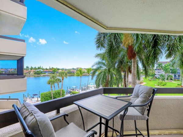 Marco Island Condo 1026787