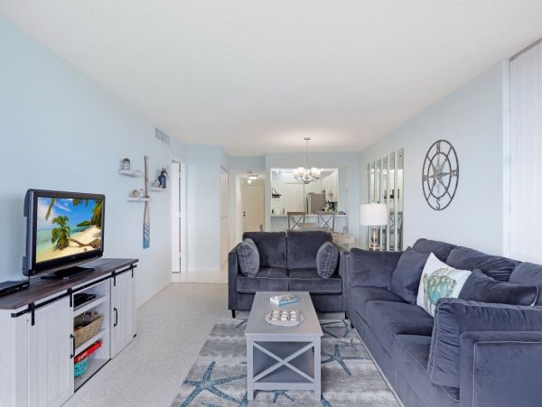 Marco Island Condo 1026787