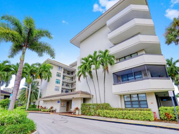 Marco Island Condo 1026787