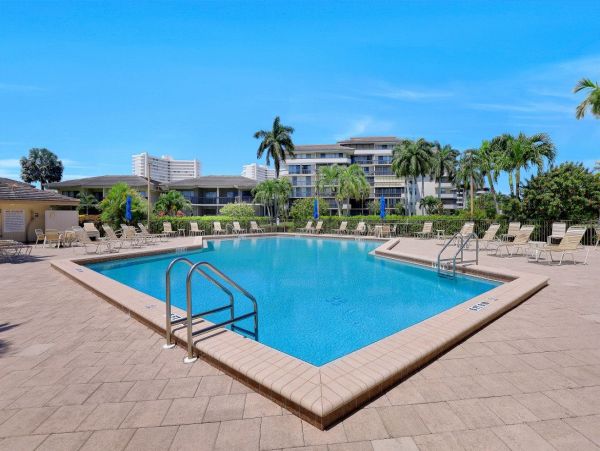 Marco Island Condo 1026787
