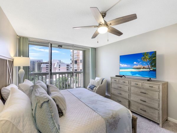 Marco Island Condo 1026788