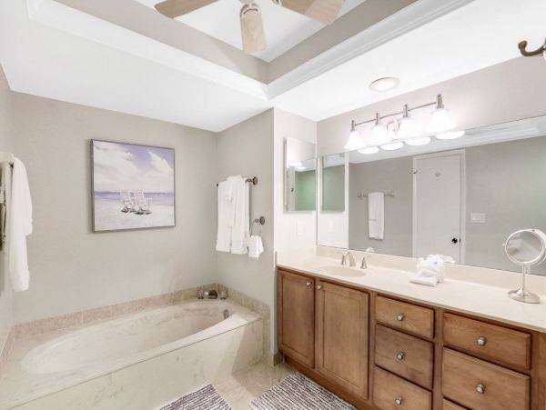 Marco Island Condo 1026788
